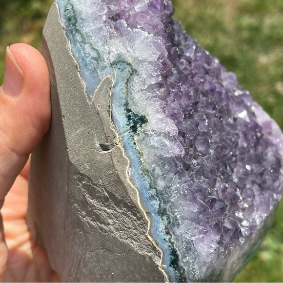 Light Amethyst Cut Base Crystal with Banding - Picture 3 of 8